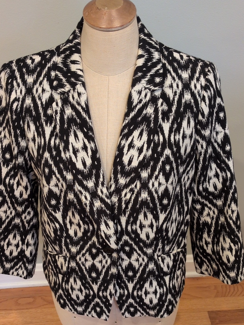 Talbots Black & White Patterned Women's Blazer Jacket 12P